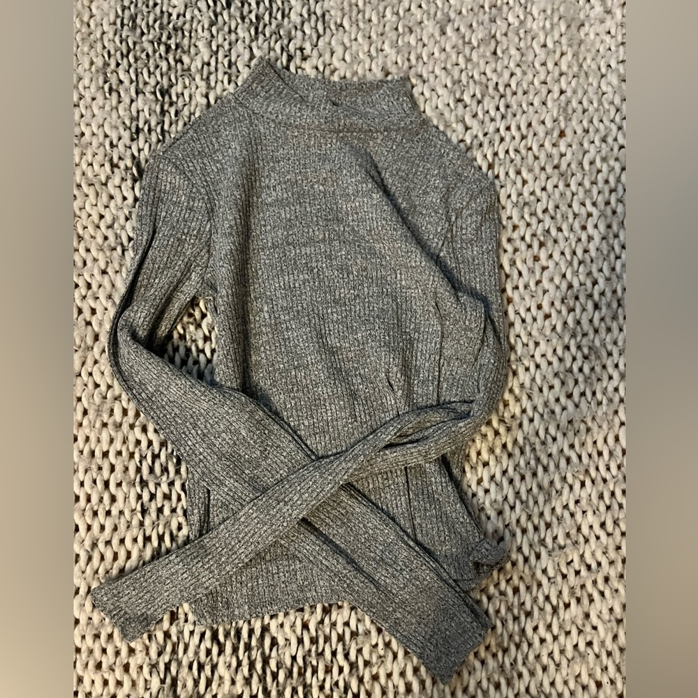 Mock neck tee
